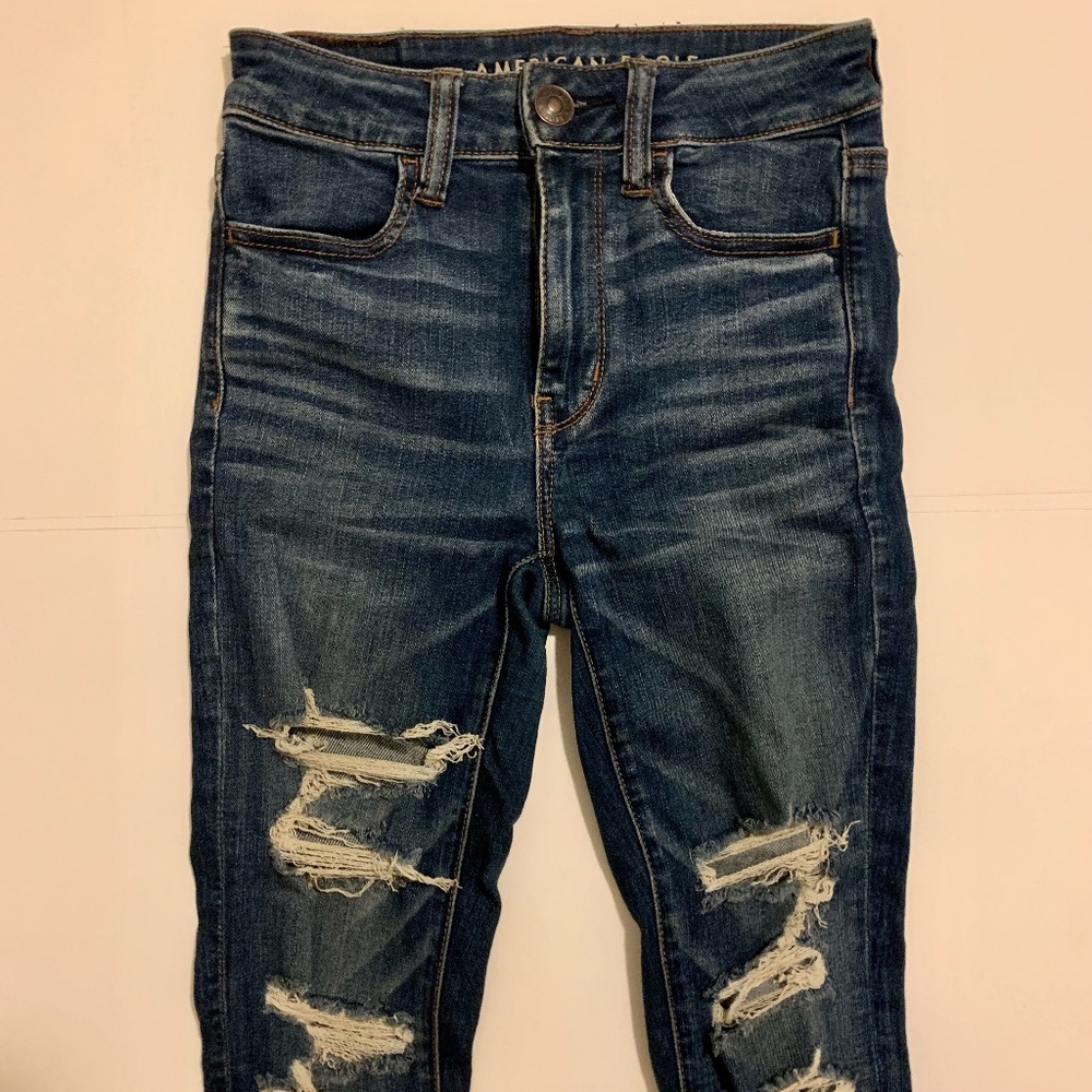 Ripped American Eagle Skinny Jeans